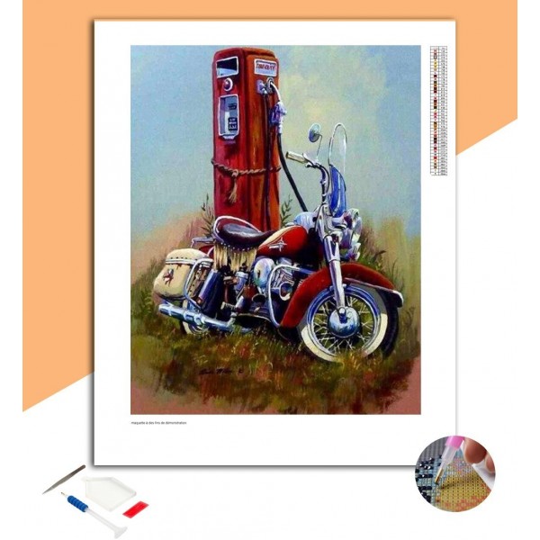 Broderie diamant Mobylette & Pompe à essence